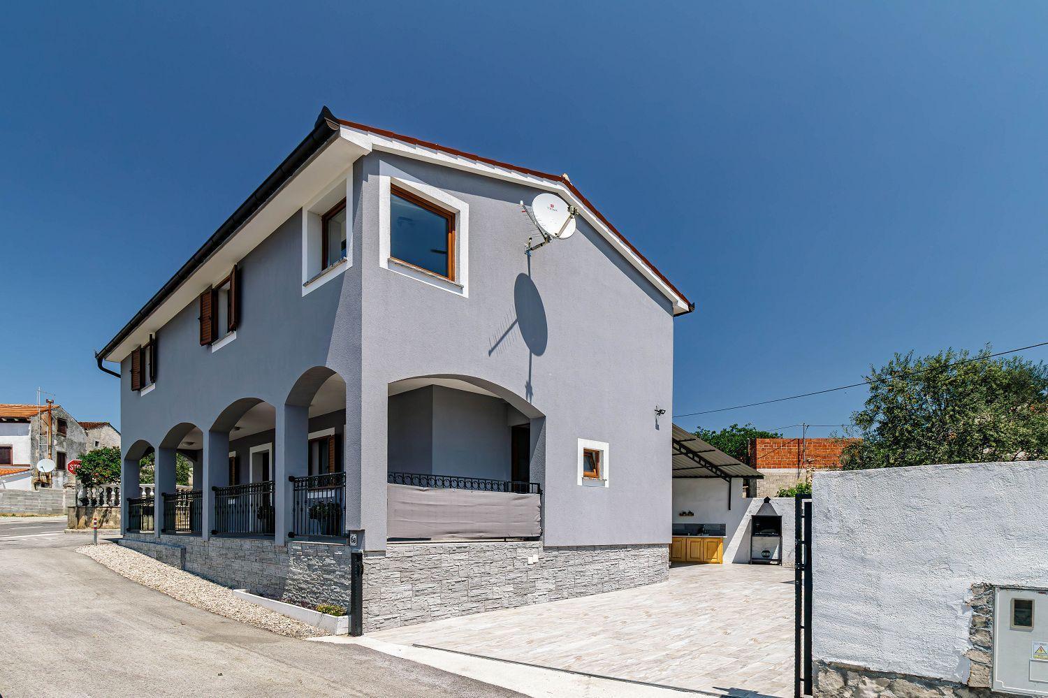 Holiday House Ulika Loborika Exterior photo
