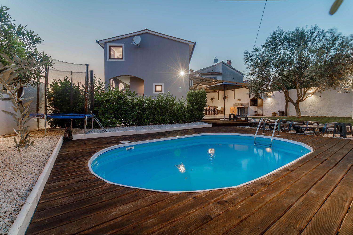 Holiday House Ulika Loborika Exterior photo